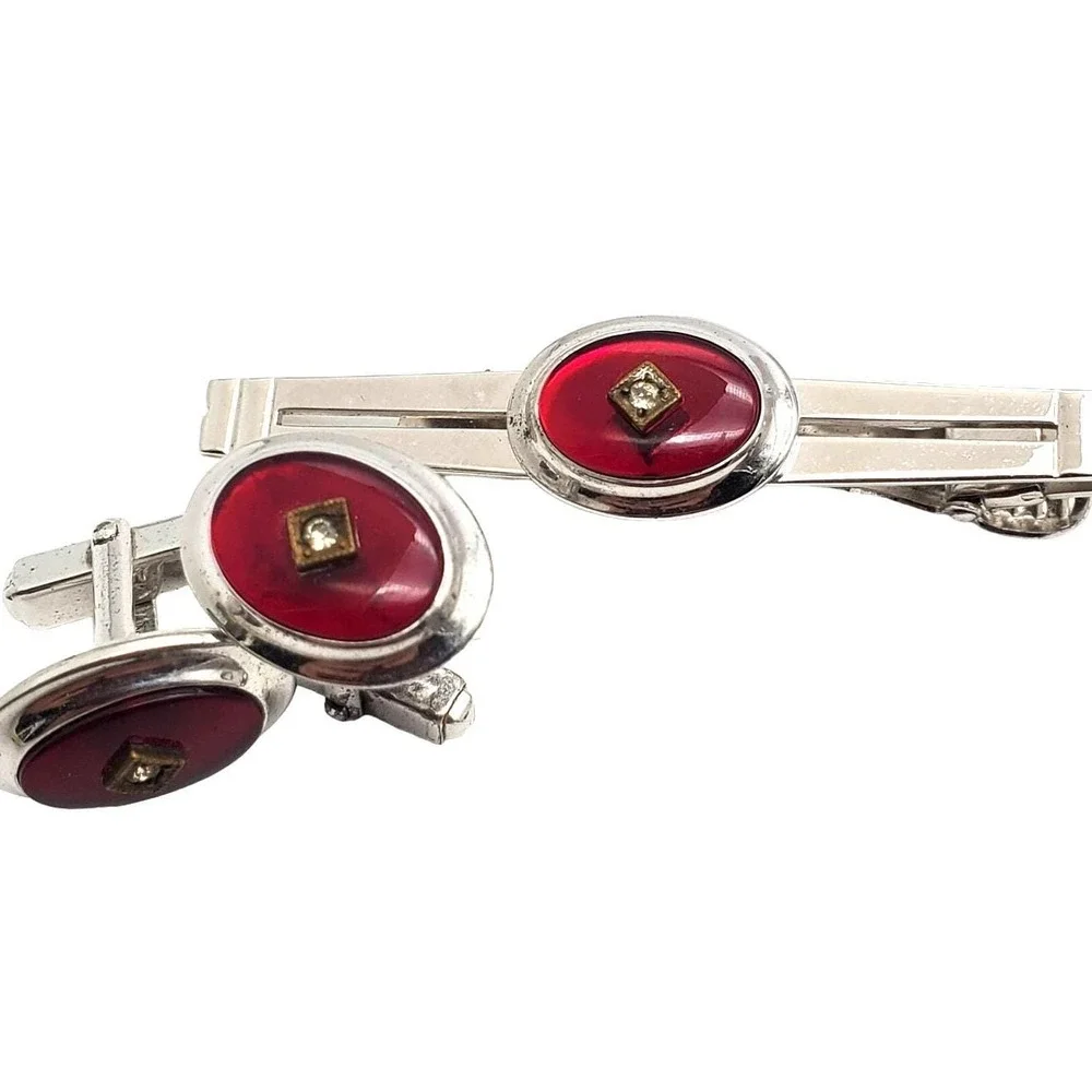 Anson Silver Tone Red Enamel & Rhinestone Oval Cufflink & Tie Bar Suit Accessory